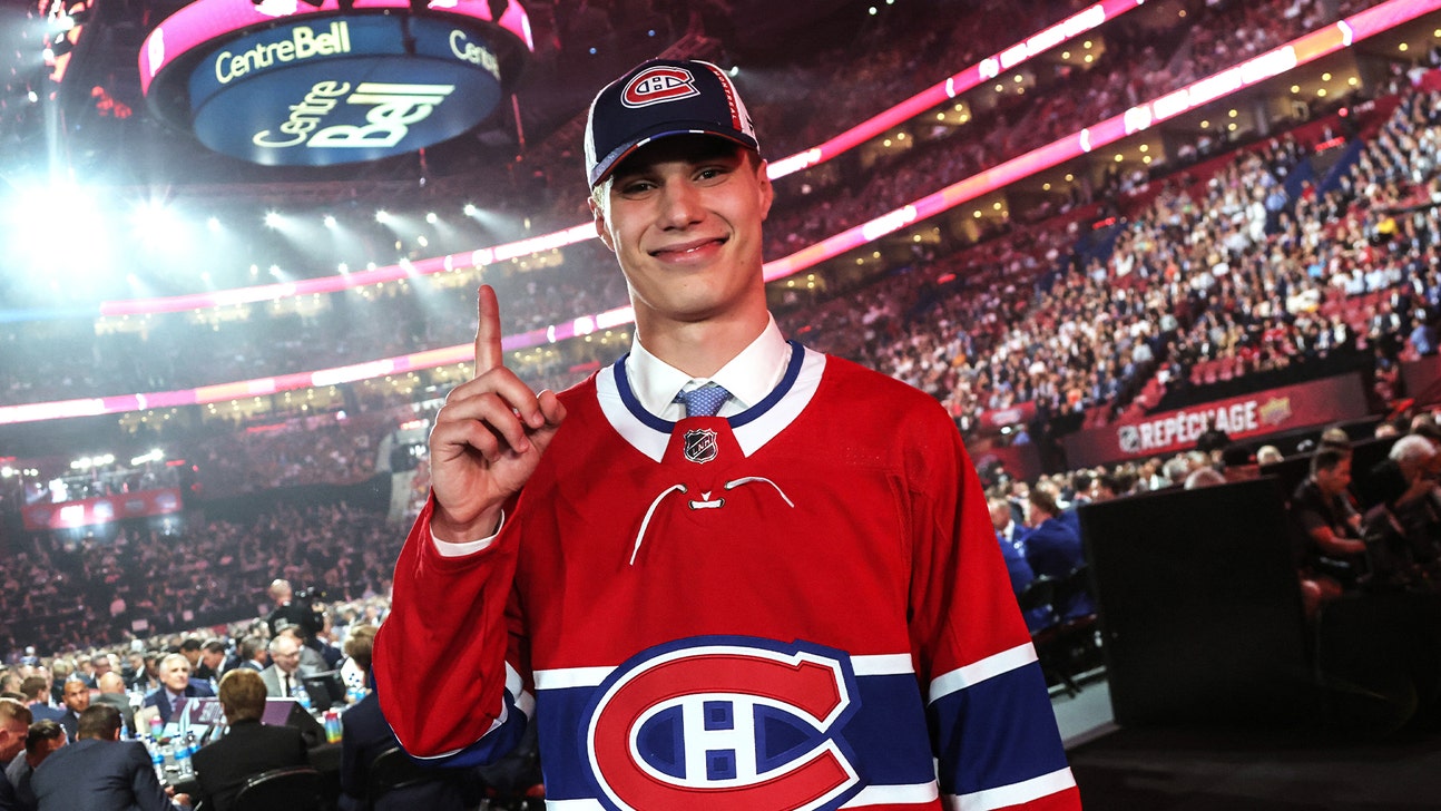 Canadiens take Juraj Slafkovsky with first pick in NHL draft