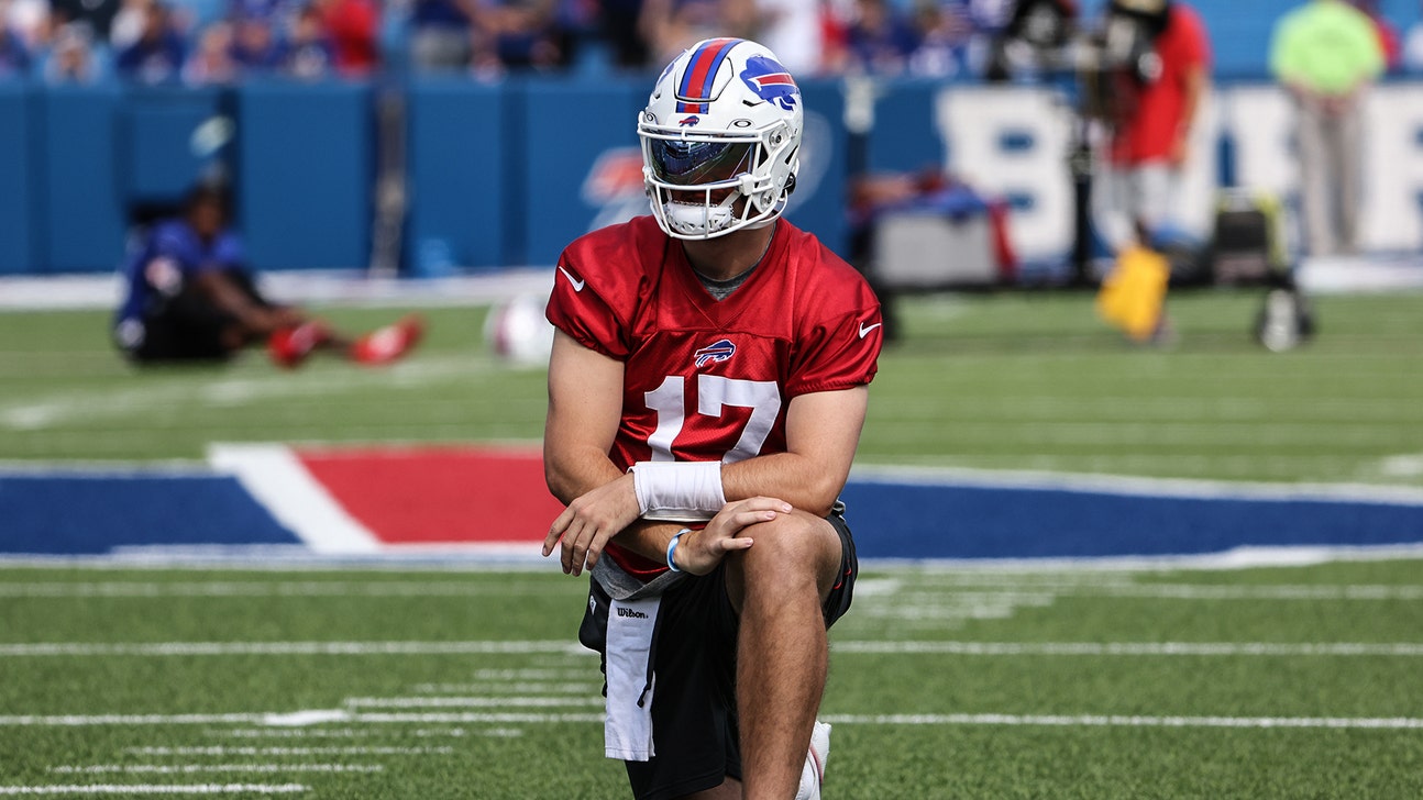Bills' Josh Allen, Jordan Phillips get into training camp scuffle