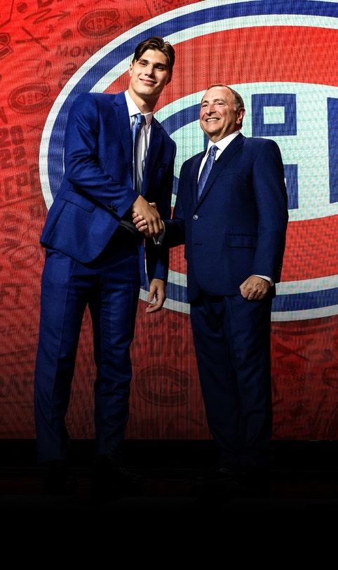 Canadiens take Juraj Slafkovsky with first pick in NHL draft