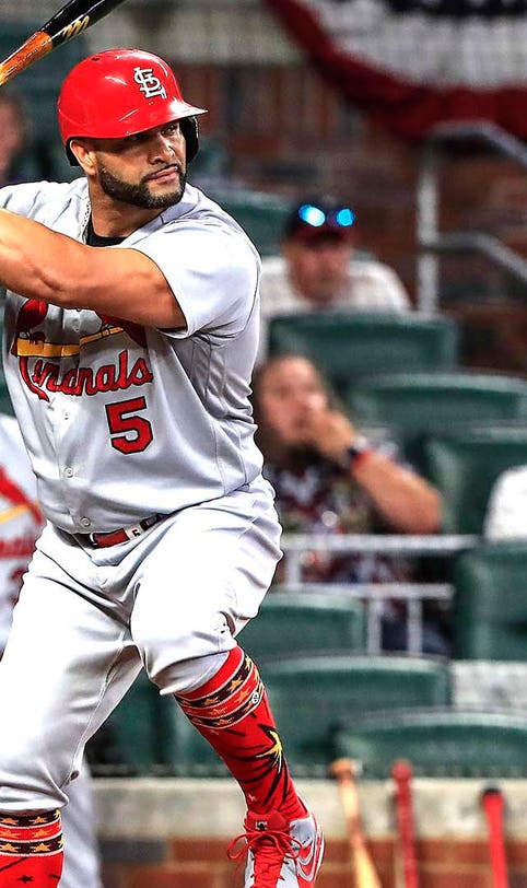 10 Longest hitting streaks in MLB history