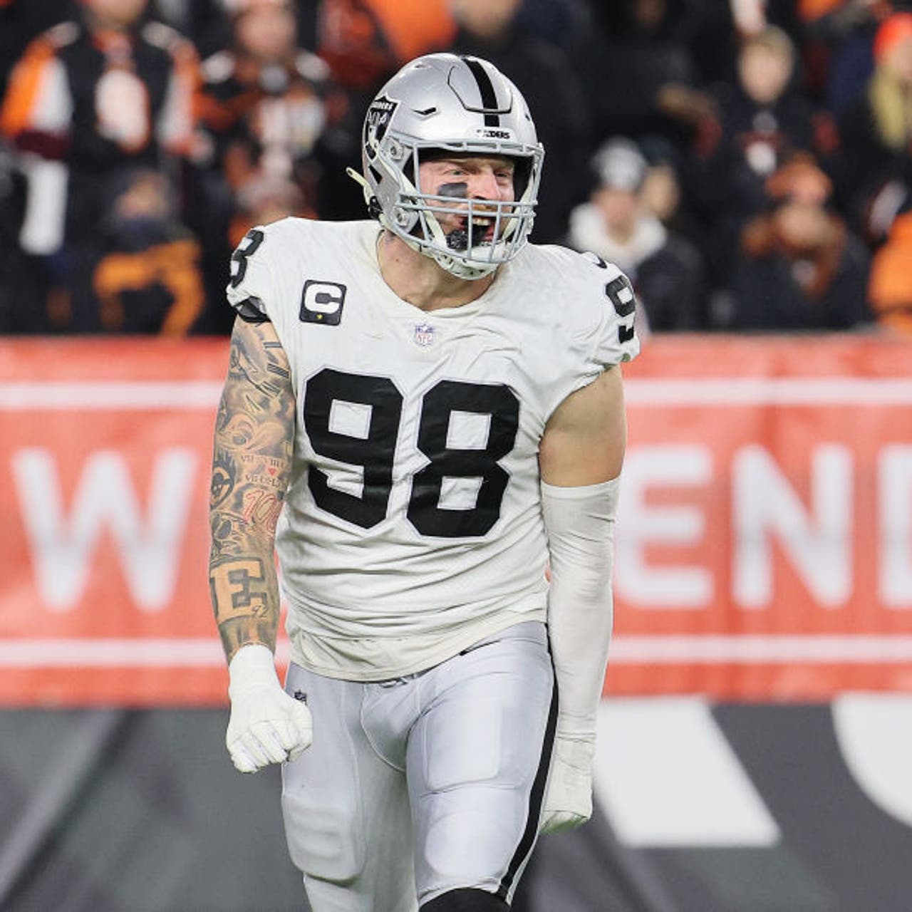 Raiders' Maxx Crosby facing even more attention from opposing offenses with  Chandler Jones out