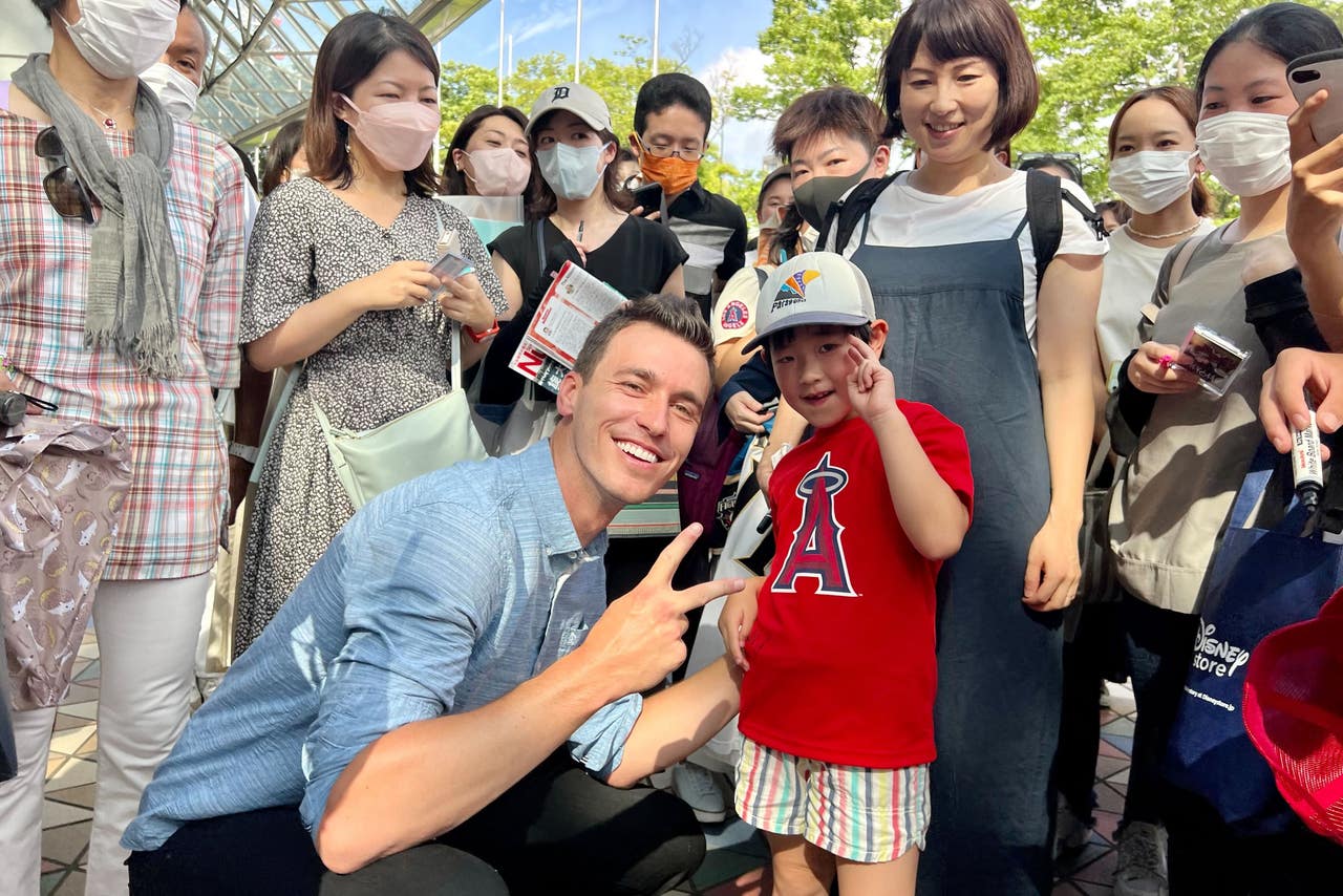 Ohtani memorabilia and hundreds of fans: Ben Verlander's Japan Diary