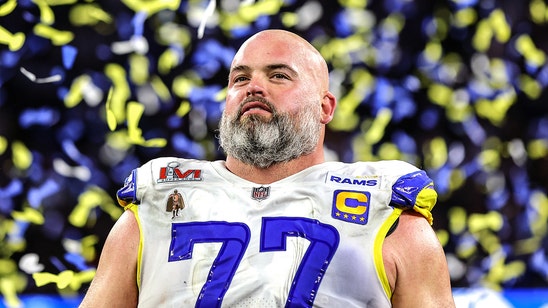 Andrew Whitworth denies conversations with Cowboys
