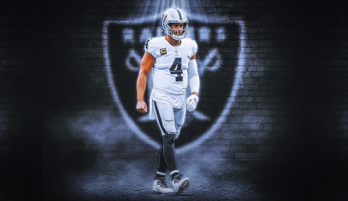 Derek Carr reiterates he 'only wanted to be a Raider' after extension - Las  Vegas Sun News