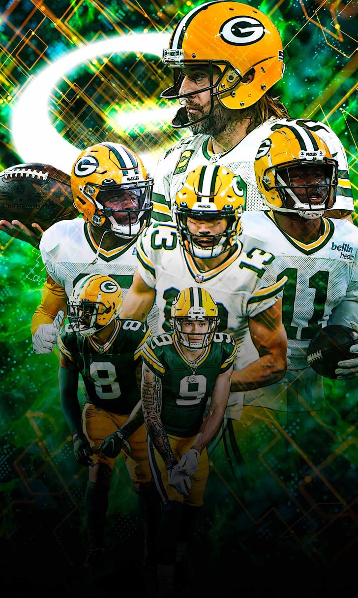 Aaron Rodgers meets with Packers' WRs a day after critique