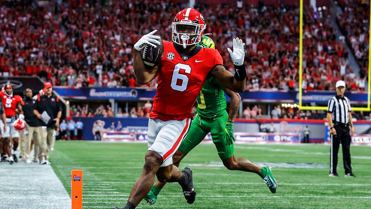 Bennett, Georgia D leads No. 3 Dawgs to rout of Oregon