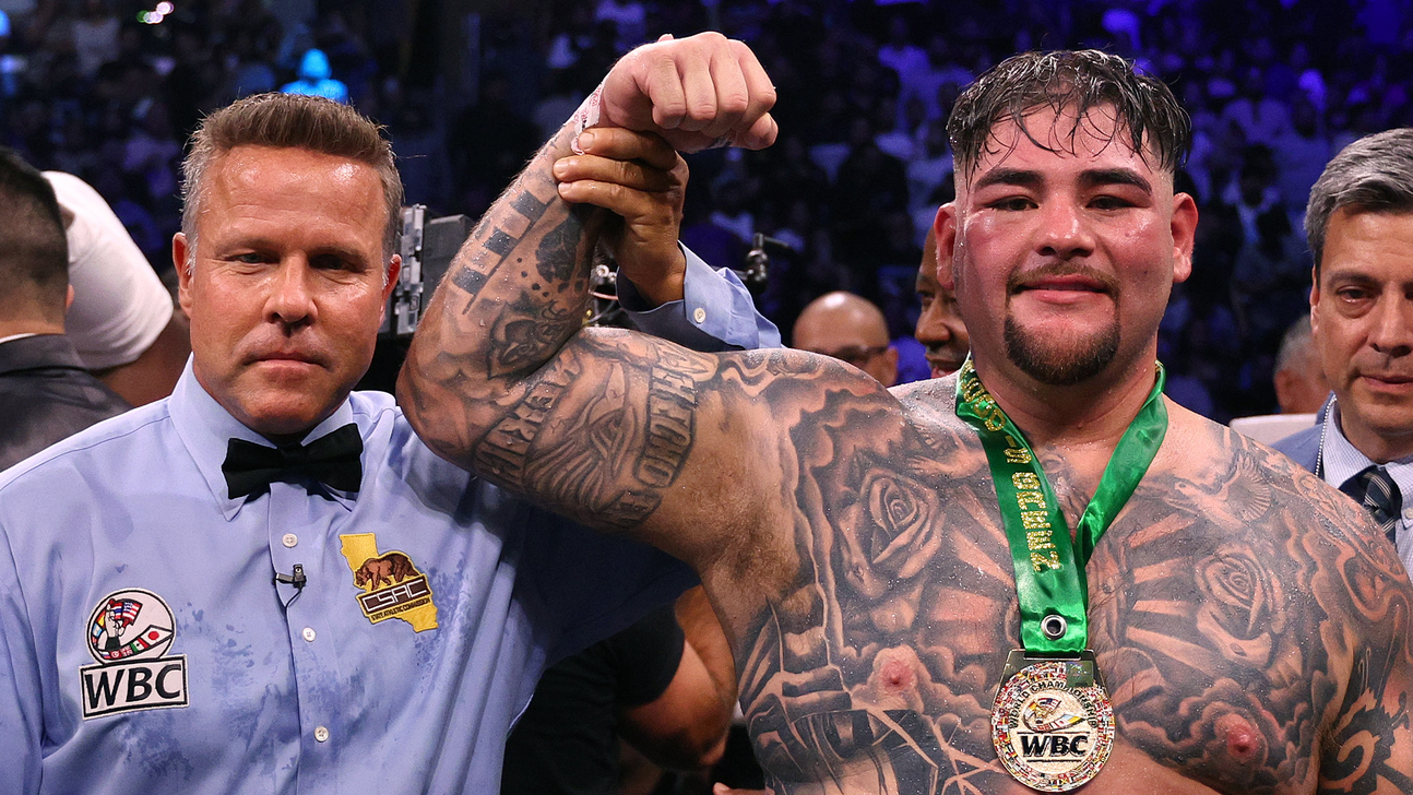 Andy Ruiz beats Luis Ortiz by decision in heavyweight showdown