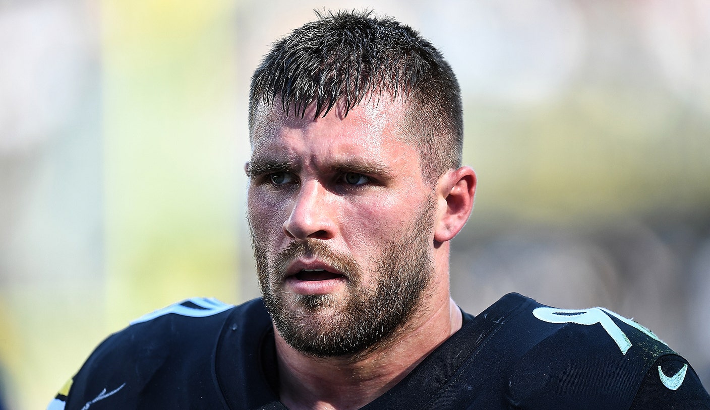 Steelers fear T.J. Watt suffered torn pectoral muscle