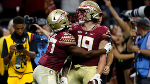 NEXT Trending Image: FSU blocks LSU extra point, spoils Brian Kelly's Tigers debut