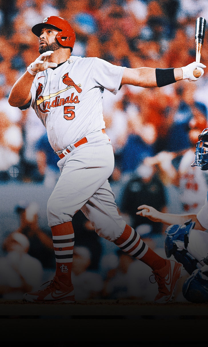 Albert Pujols makes history, hits home runs 699, 700