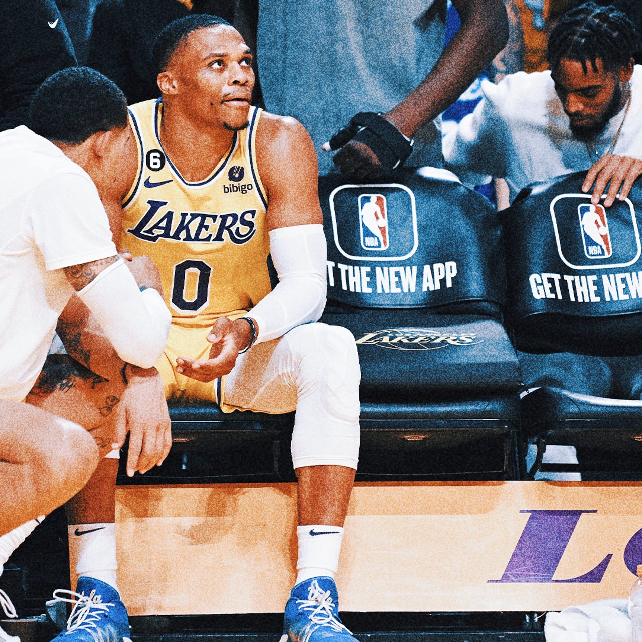 Russell Westbrook Wears Kobe's Lakers Jersey During Rockets Game