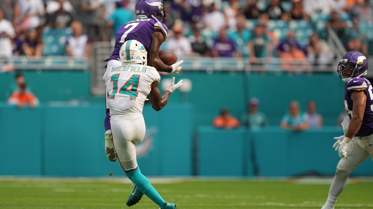 How Vikings keep winning; Aaron Rodgers wants simpler Packers O