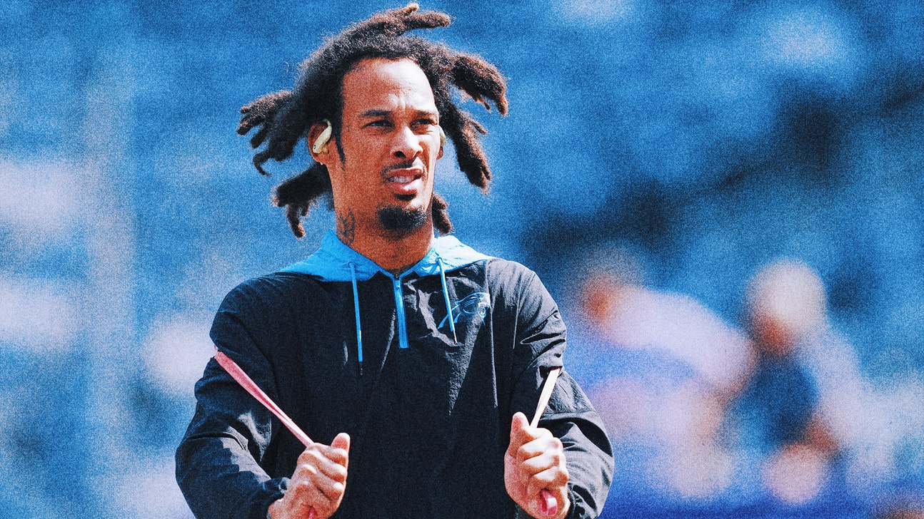 Panthers trade Robbie Anderson to Cardinals after sideline ejection