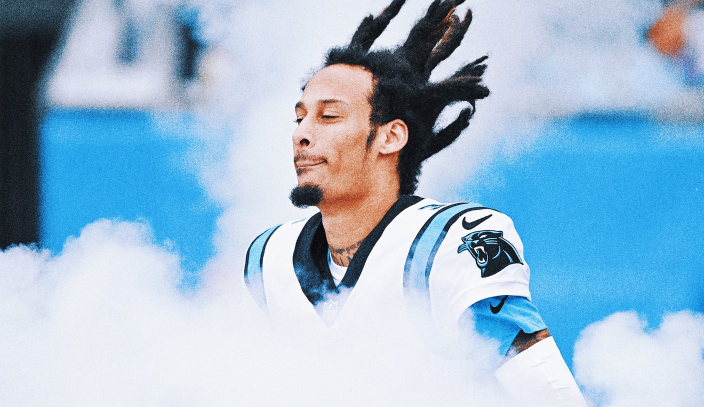 Panthers WR Robbie Anderson ejected from sideline by his own team