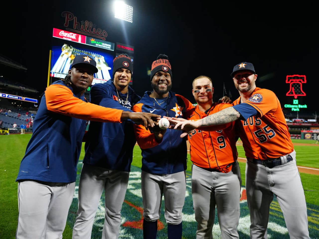 Sanchez, Astros cap legendary day with combined no-hitter