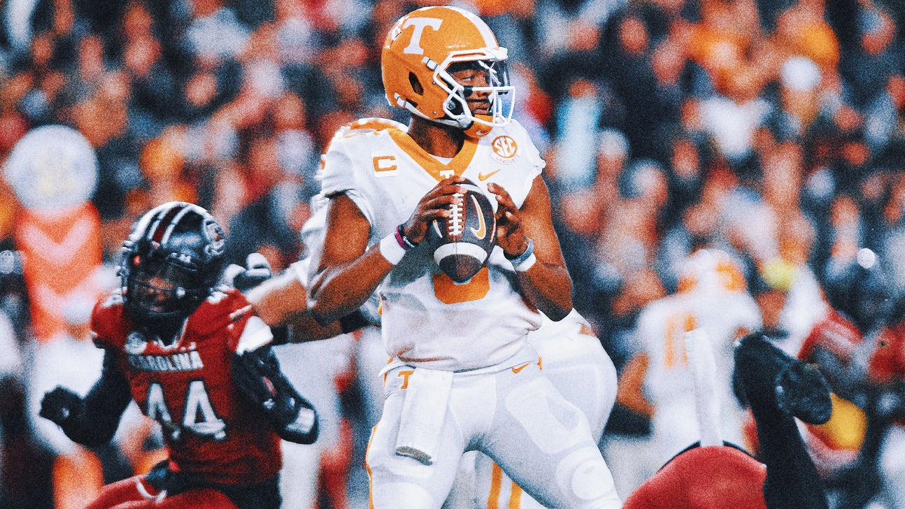 Tennessee QB Hendon Hooker suffers torn ACL, will miss rest of season