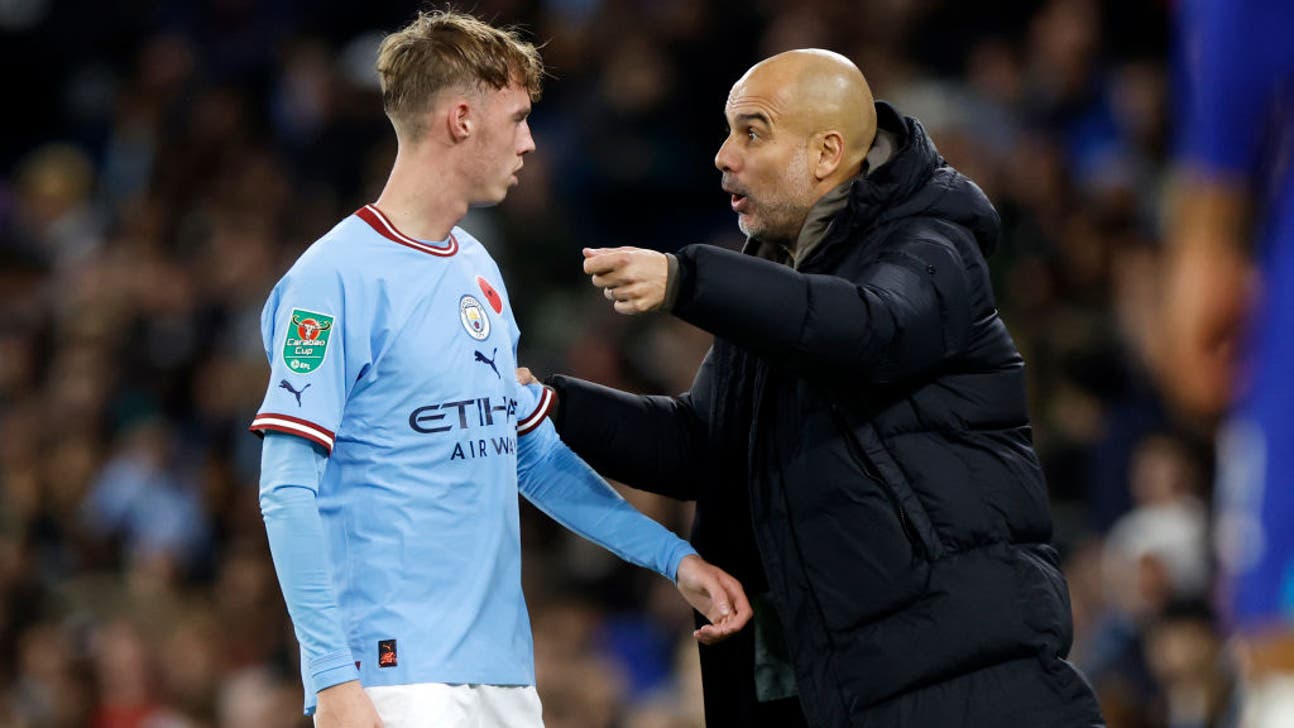 Manchester City extend Pep Guardiola through 2025