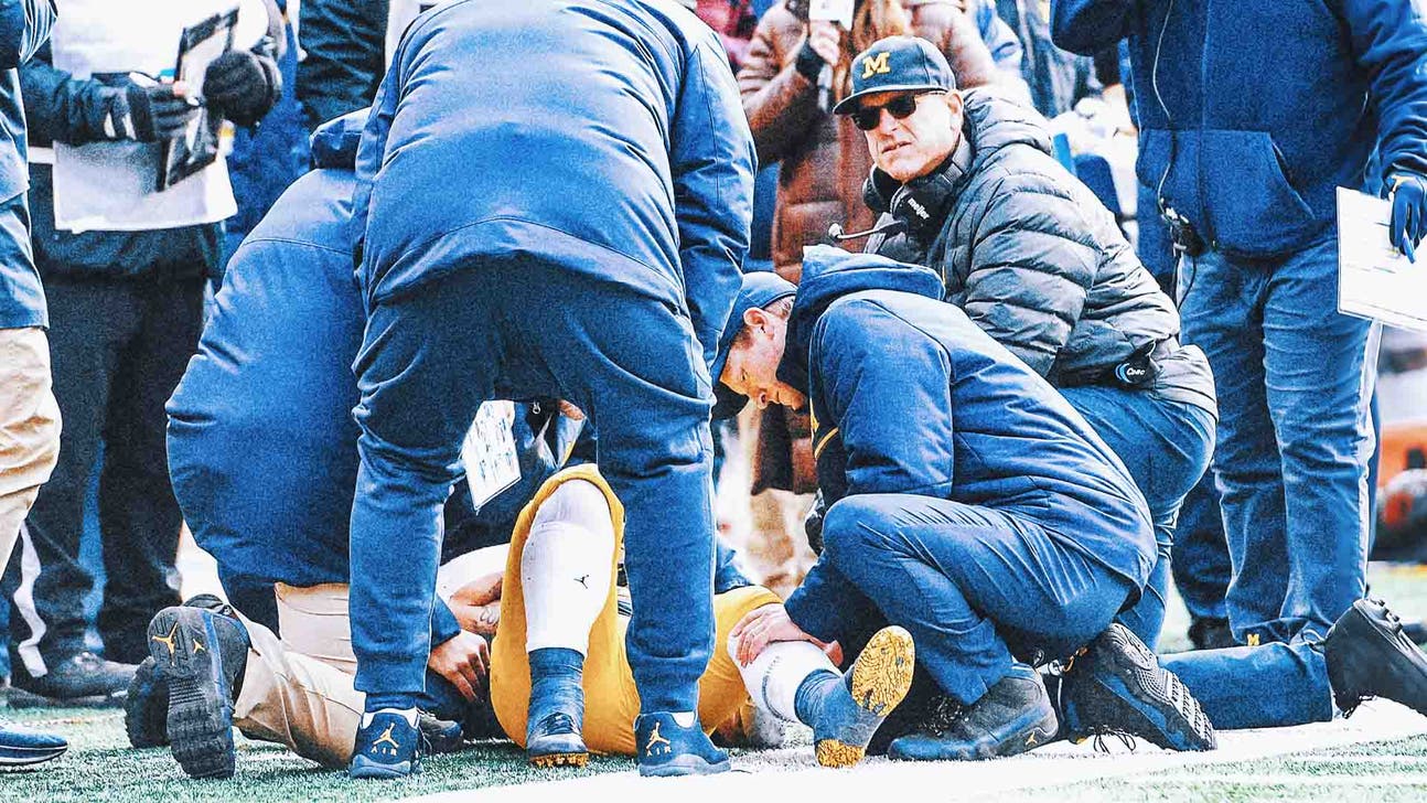 Michigan star Blake Corum reportedly to have knee surgery, is done for season