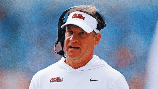 Lane Kiffin reportedly agrees to new deal to stay at Ole Miss