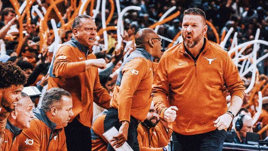College basketball notebook: Texas is a contender in Chris Beard's 2nd season