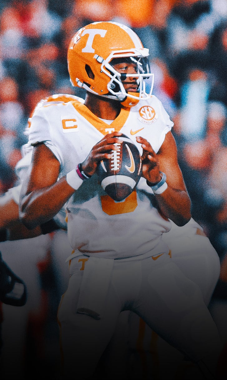 Tennessee QB Hendon Hooker suffers torn ACL, will miss rest of season