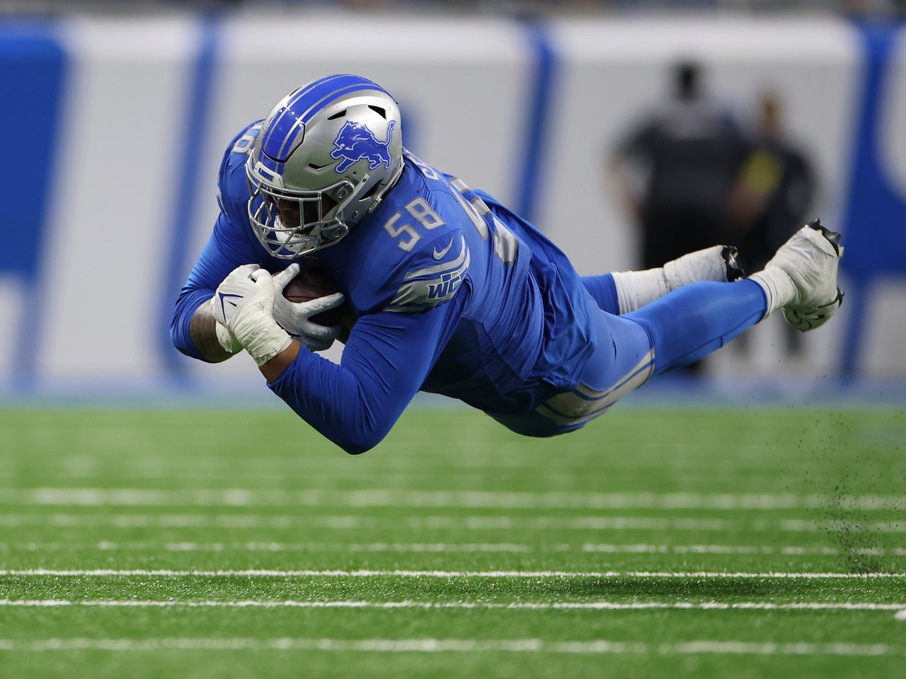 Penei Sewell's crucial catch: Breaking down this NFL season's best play |  FOX Sports