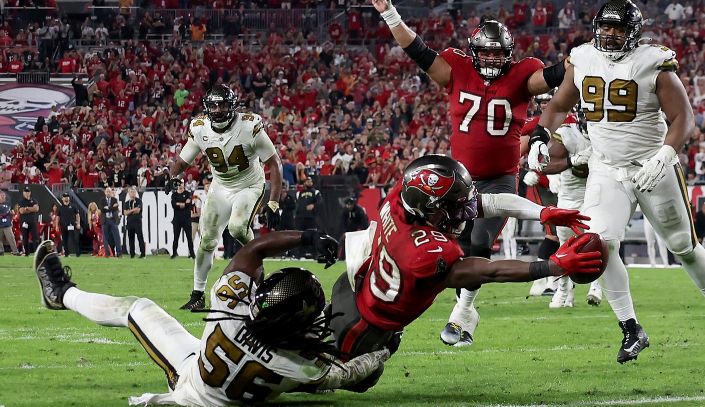 Tom Brady and Bucs find a way to beat Saints on game-winning TD in