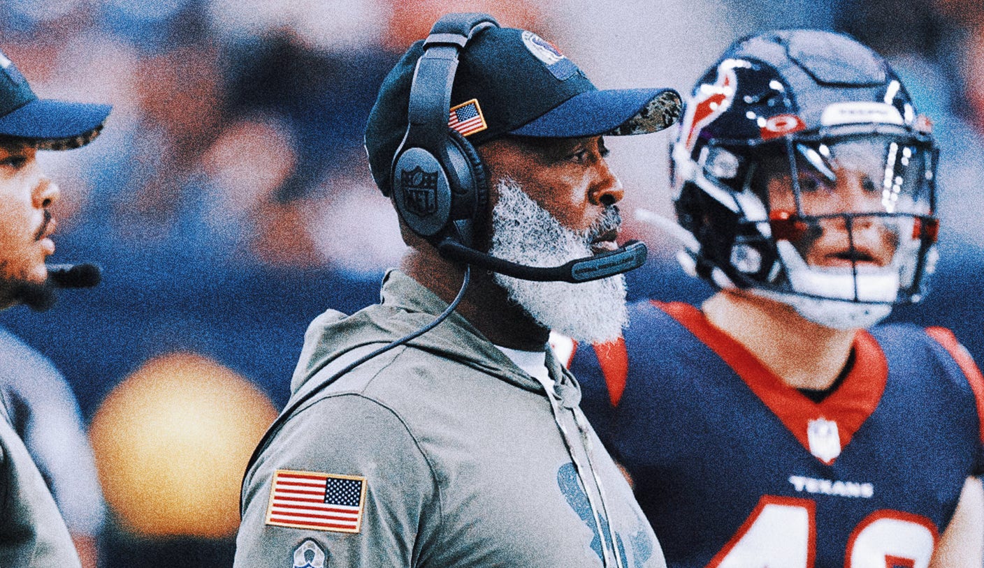 Houston Texans: Curious calls by Lovie Smith, Pep Hamilton in loss