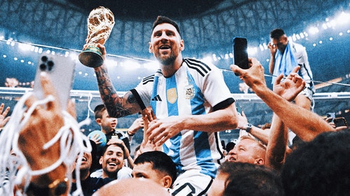PREMIER LEAGUE Trending Image: Lionel Messi honored with a statue at South America’s soccer HQ