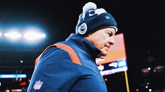 Bill Belichick’s offensive experiment is going off the rails for Patriots