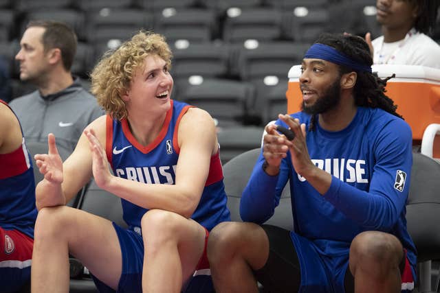 Member of Detroit Pistons' G League team strives to become first Orthodox  Jew to play in NBA 
