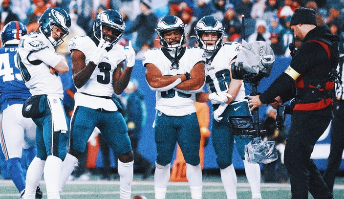 PFF on X: The first team to clinch a playoff spot The Philadelphia Eagles  