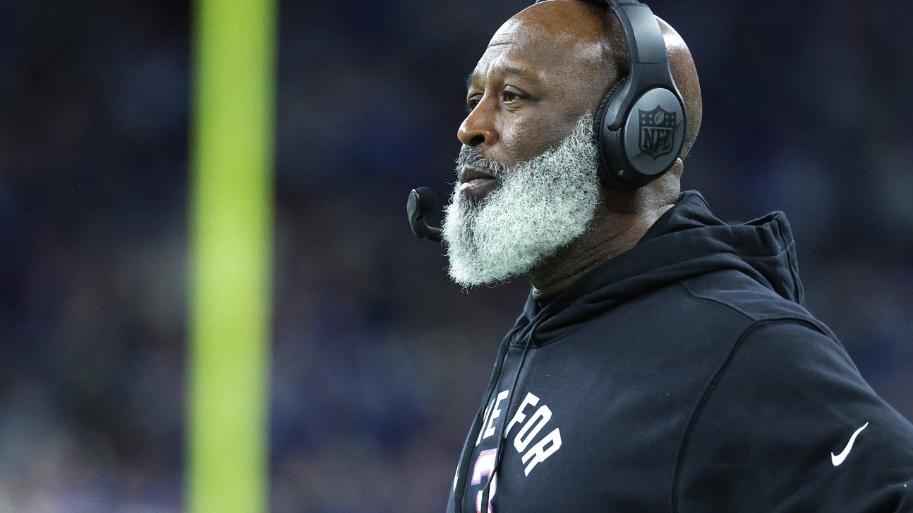 Texans fire head coach Lovie Smith after one season