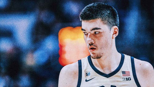 COLLEGE BASKETBALL Trending Image: Zach Edey's return to Purdue a boon for college basketball
