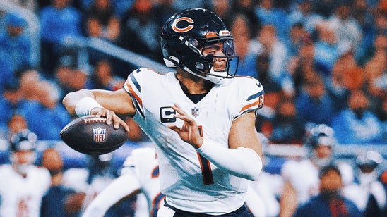 Justin Fields (hip) out; Bears to start Nathan Peterman vs. Vikings