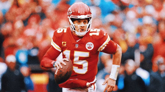 Patrick Mahomes suffered high ankle sprain during Chiefs' win over Jaguars
