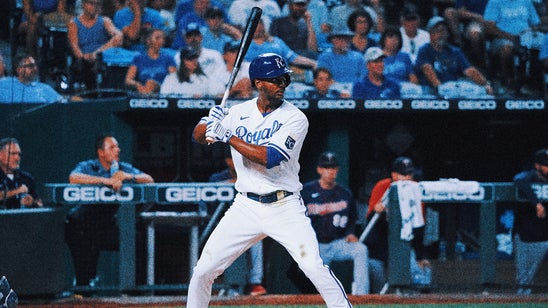 Twins trade for Royals' Michael A. Taylor