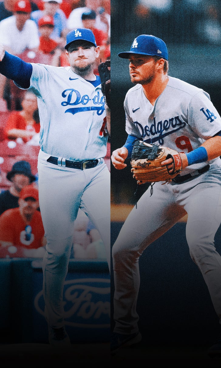 How will Dodgers align defense beyond Betts, Freeman and Smith?