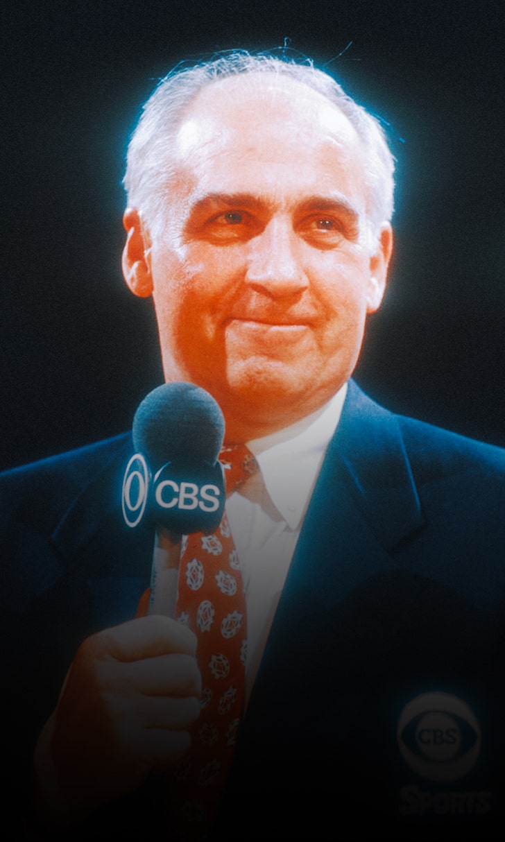 Billy Packer, legendary college hoops broadcaster, dies at 82