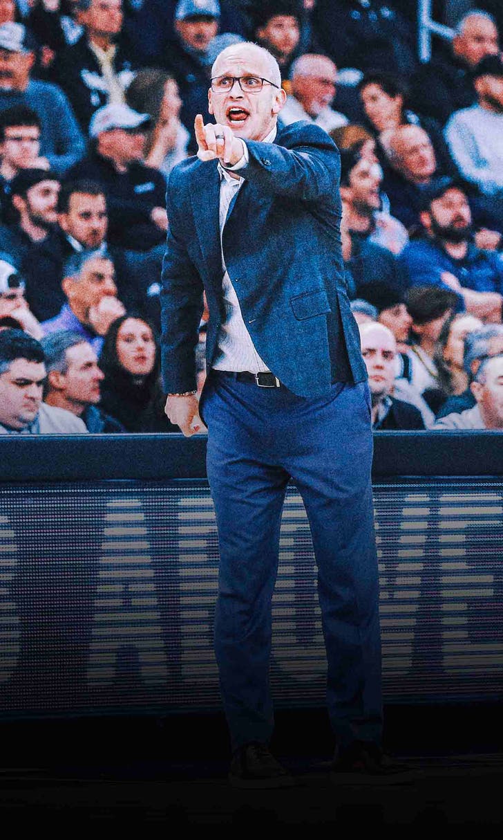 UConn's Dan Hurley embraces chaos of roller-coaster season: 'This is a drug, man'
