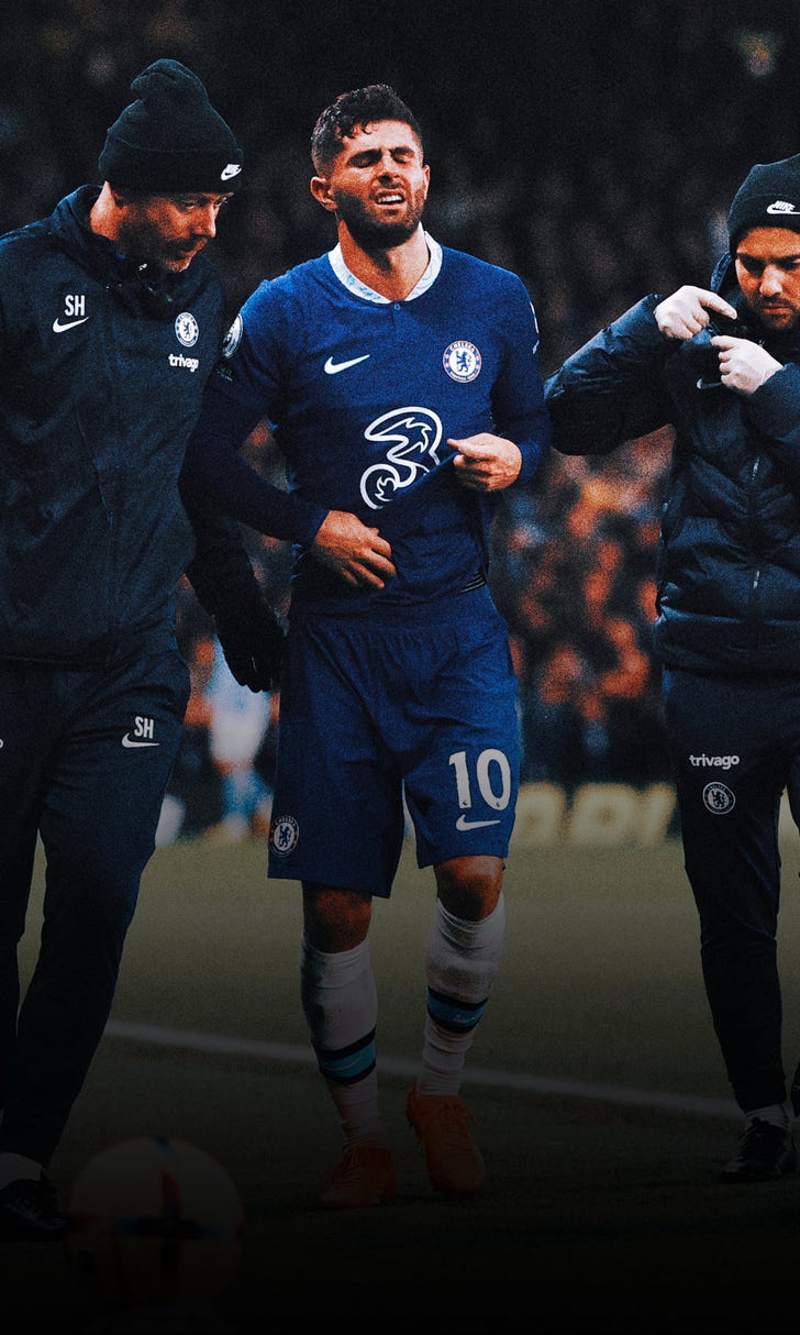 Christian Pulisic set to miss two months with knee injury