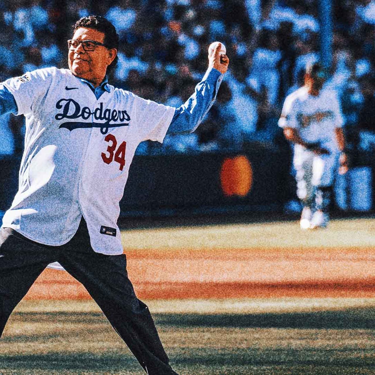 Fernando Valenzuela's No. 34 jersey retired as Dodgers kick off