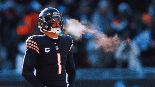 NFL Trending Image: Can Justin Fields make the 'Jalen Hurts jump?' Context for Bears' young QB is important