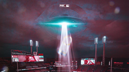 Joey Votto's bold 2023 MLB prediction: Aliens help Reds win World Series