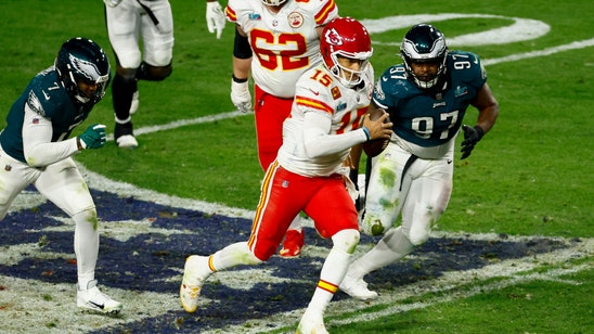 How Patrick Mahomes and Andy Reid neutralized the Eagles' defensive line