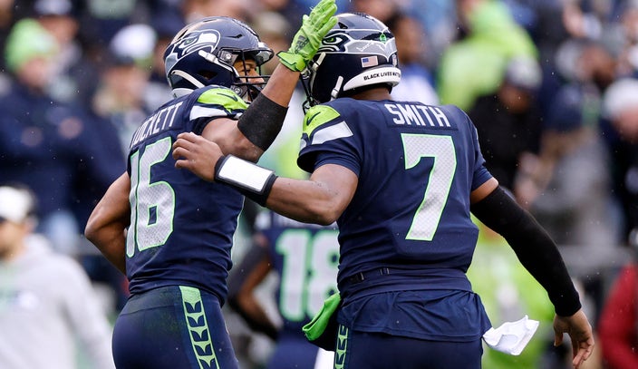 Seahawks WR Tyler Lockett: 'It would be amazing' for Geno Smith to