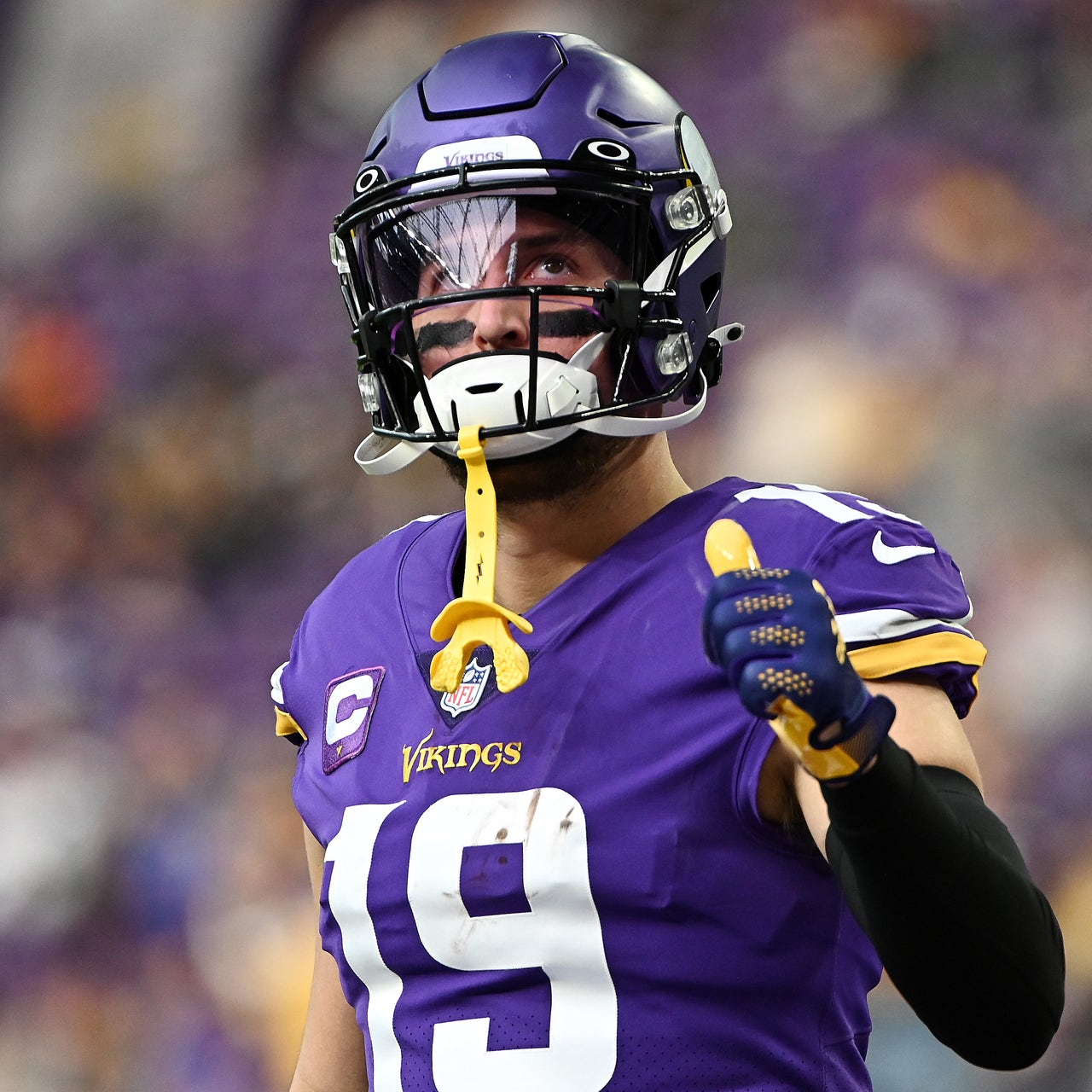 Adam thielen football gloves sales