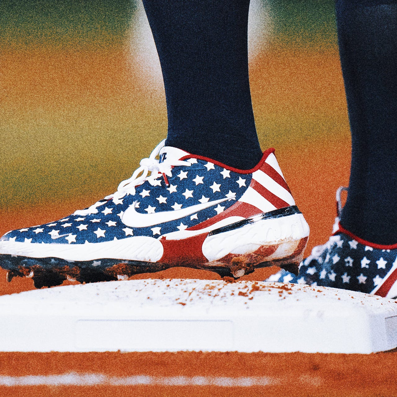 World Baseball Classic players get artsy with custom cleats