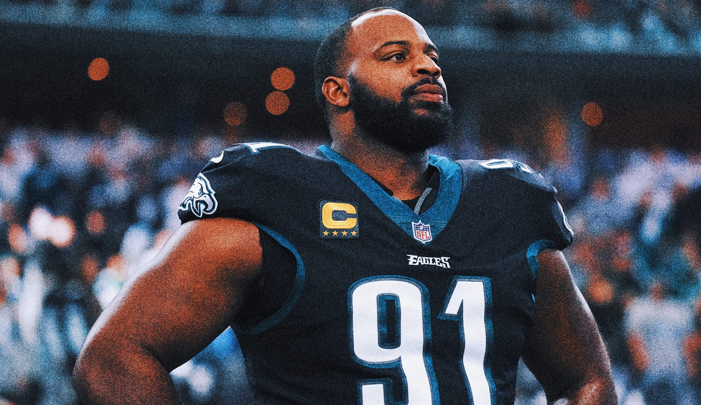 Fletcher Cox reportedly agrees to deal to stay with Eagles