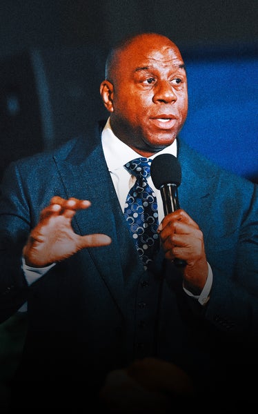 Magic Johnson reportedly joins Commanders ownership bid